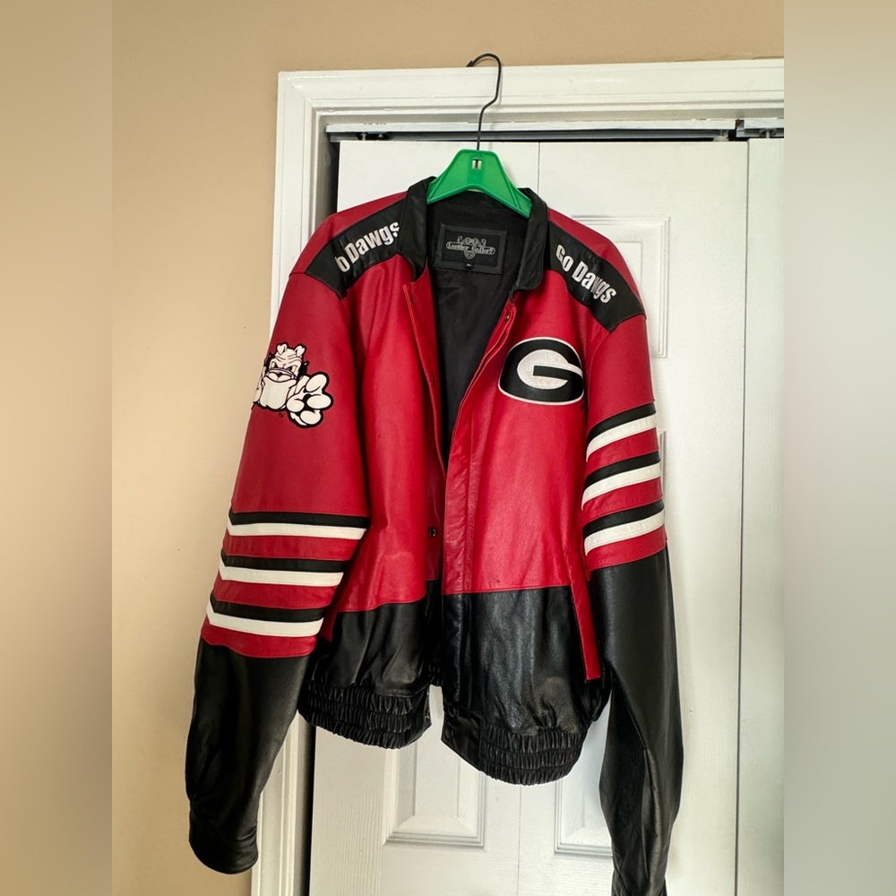 Georgia bulldogs leather jacket excellent condition
